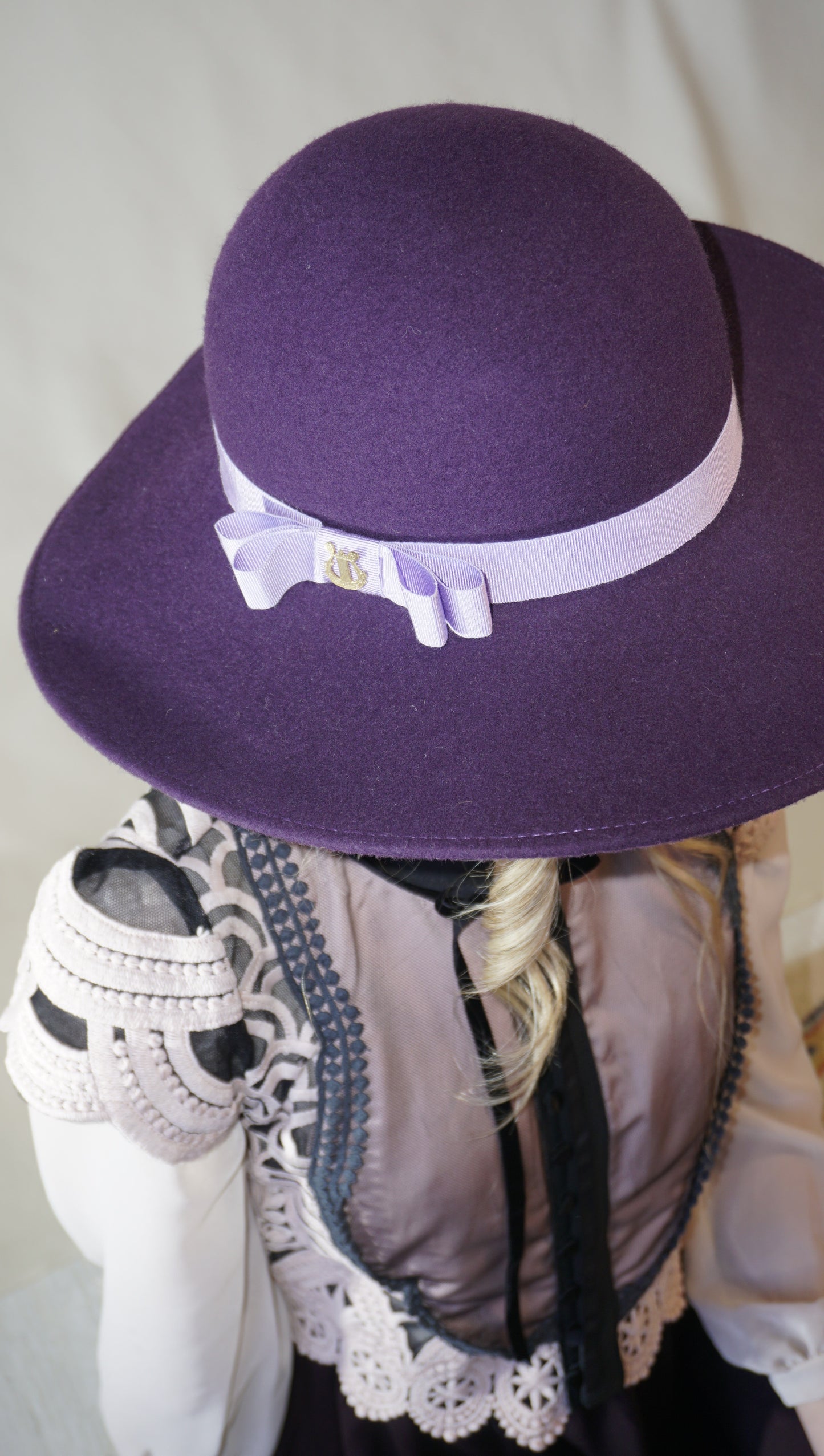 La Violette Nocturne Hat in Fine Felt with Bow and Gold Plated Lyre