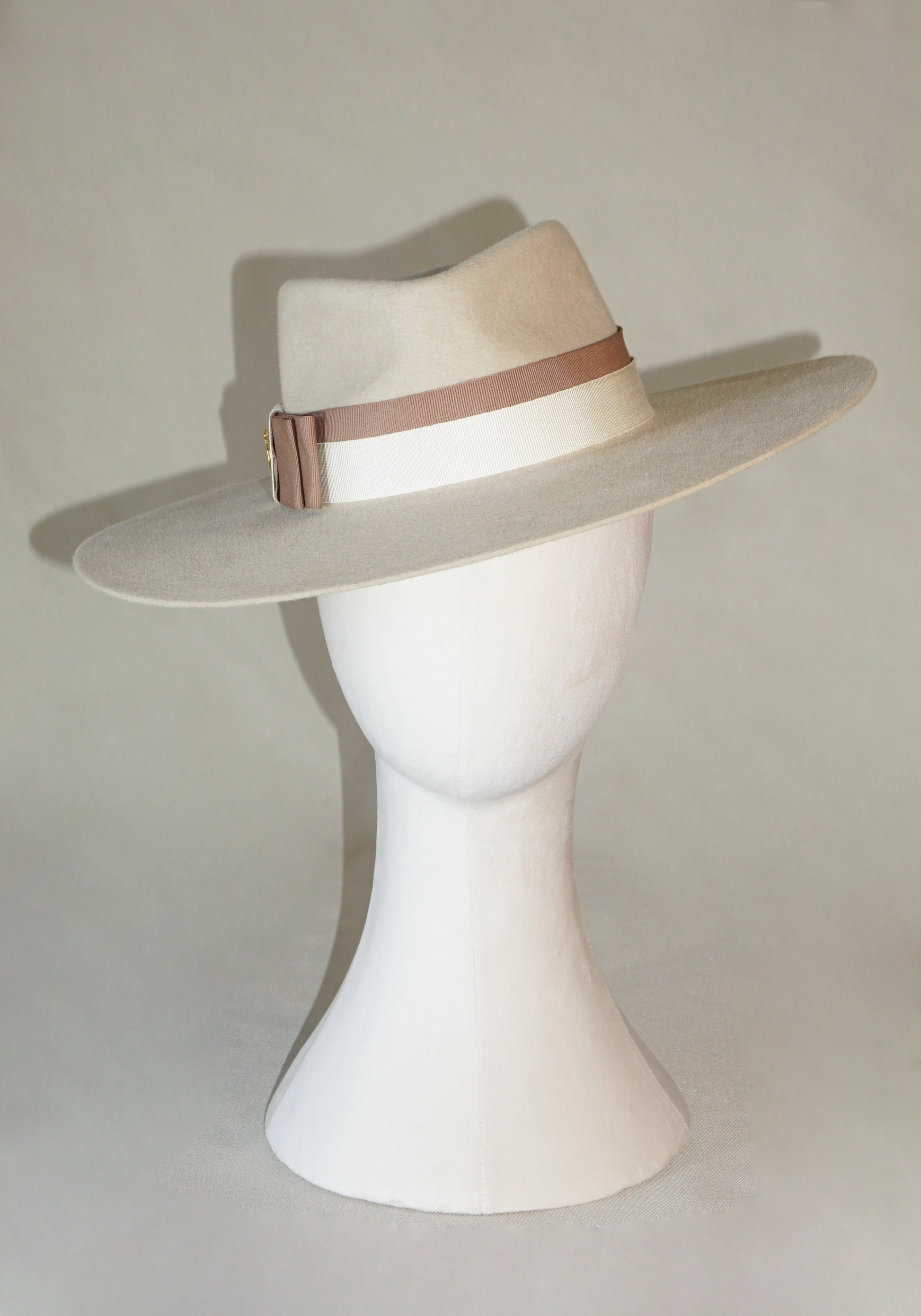 Iokasti Fedora Hat in Rabbit Fur Felt with Ivory and Nude Blush Italian Ribbon & 14ct gold plated 925 sterling silver lyre, front view | Anna Xaniotaki Atelier